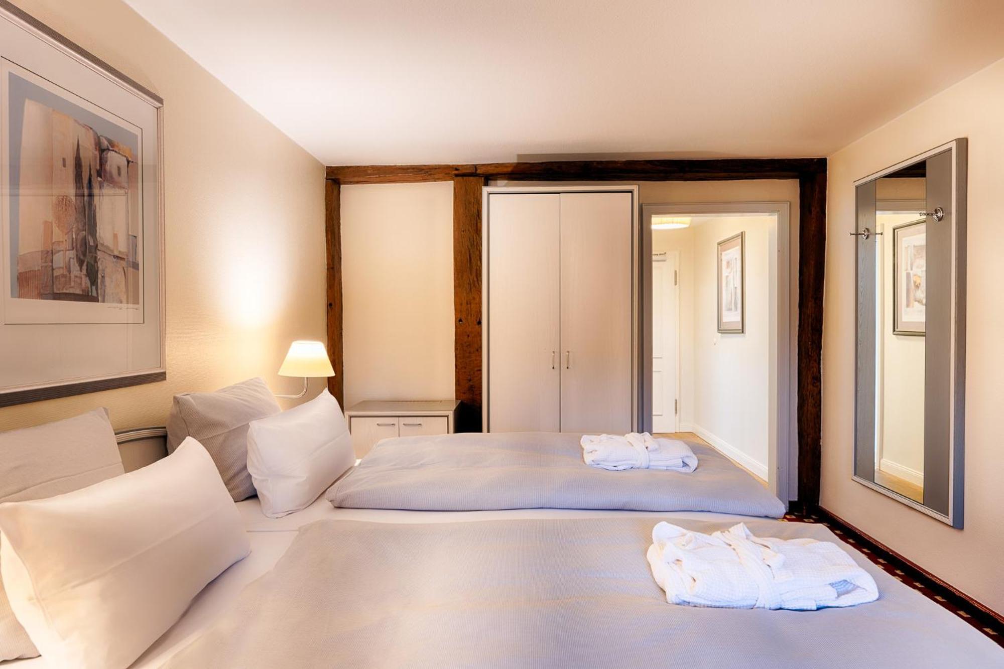 Welcome Hotel Bad Arolsen Exterior foto